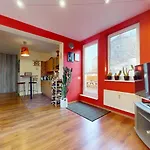 Sag Apartment Close To The Castle Free Parking